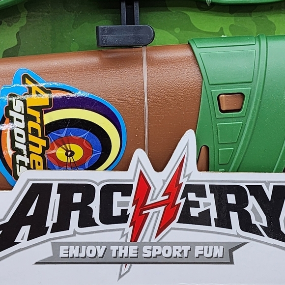 Altoi Kids Bow and Arrow Archery Set - OS - Picture 4 of 8